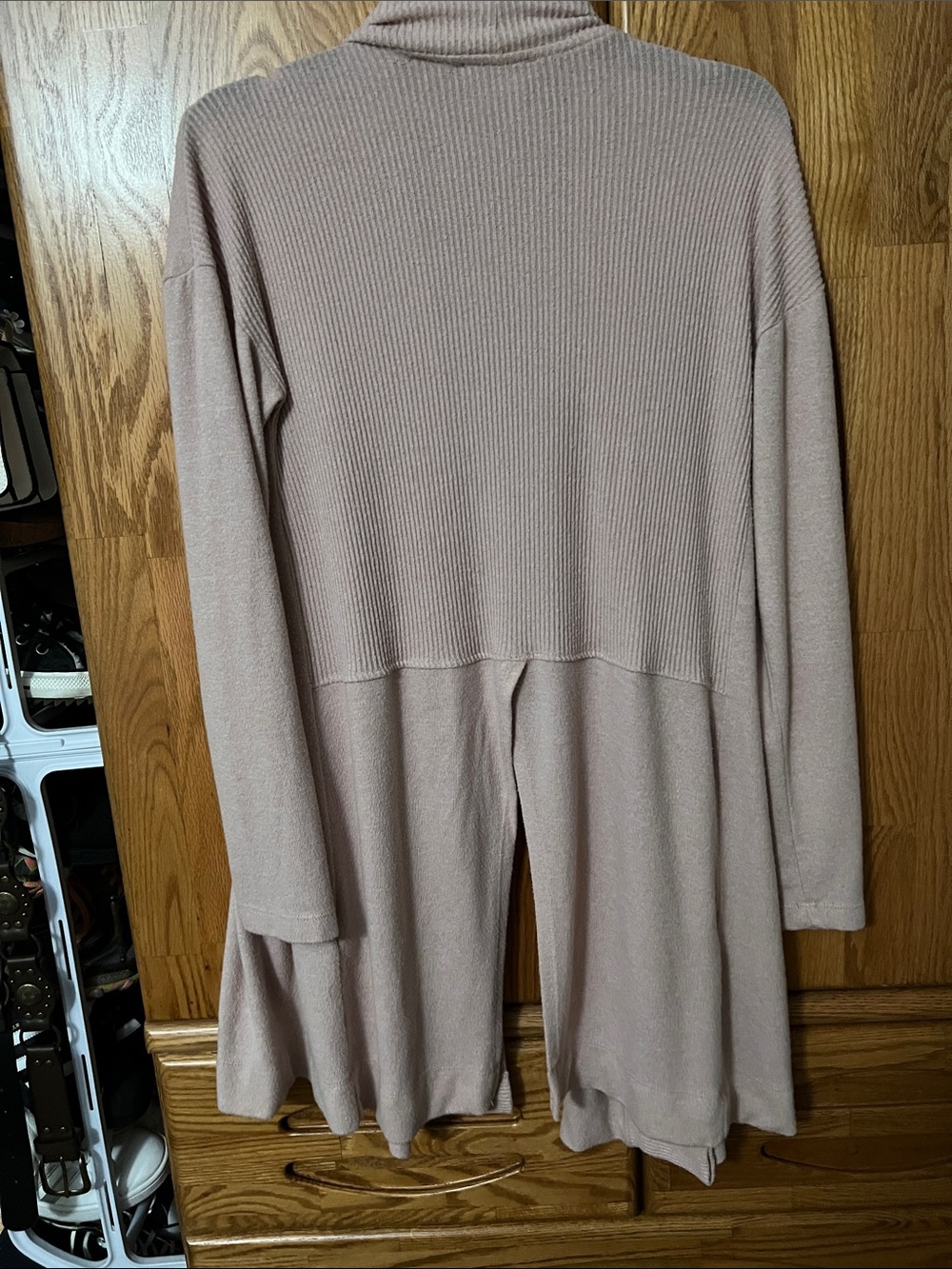 COA Anthropologie blush pink long sweater mid length size small - Picture 3 of 6